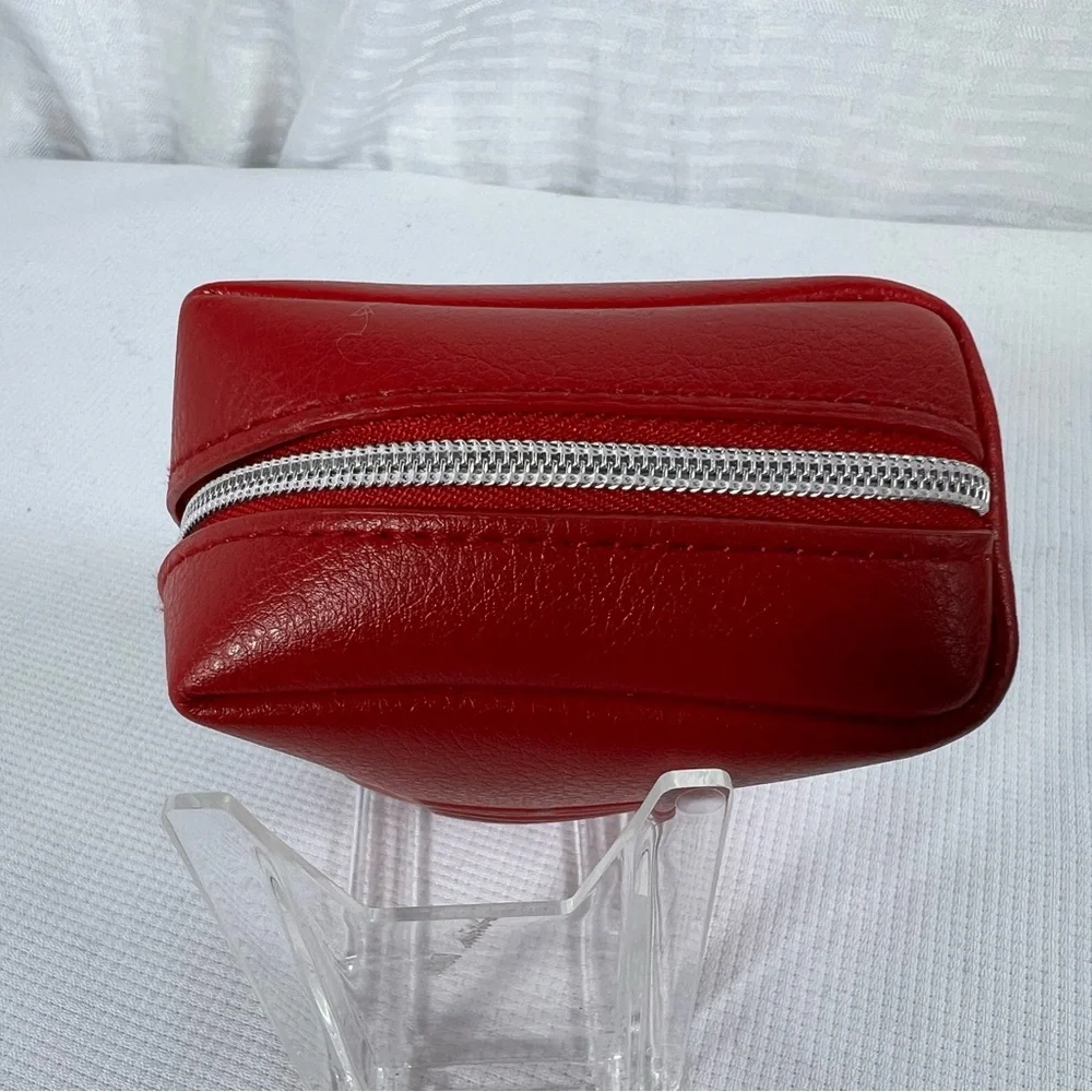 7529: Christian Dior Beauty Red Cosmetic Makeup Pouch Zip Case